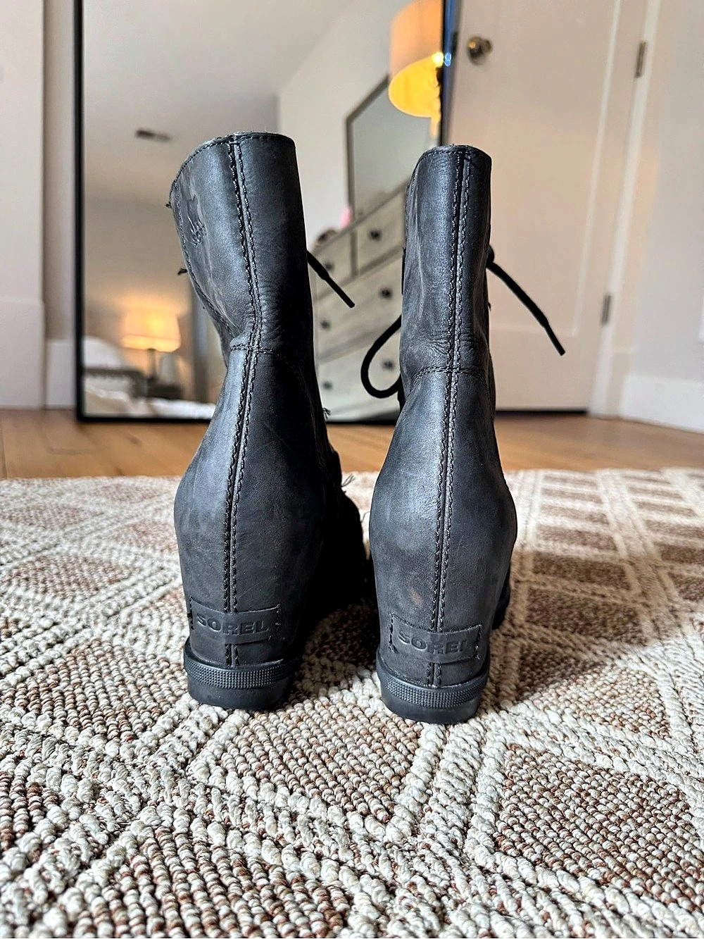 Sorel Black Lace-Up Wedge Boots US 9 - Picture 3 of 6